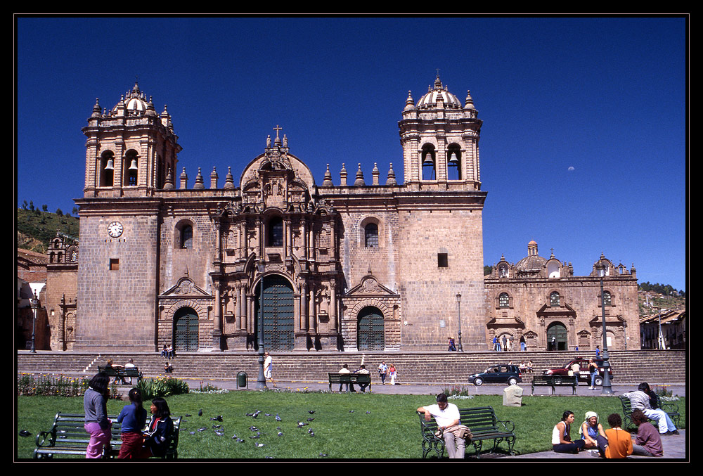 La Catedral de Cuzco y El Triunfo