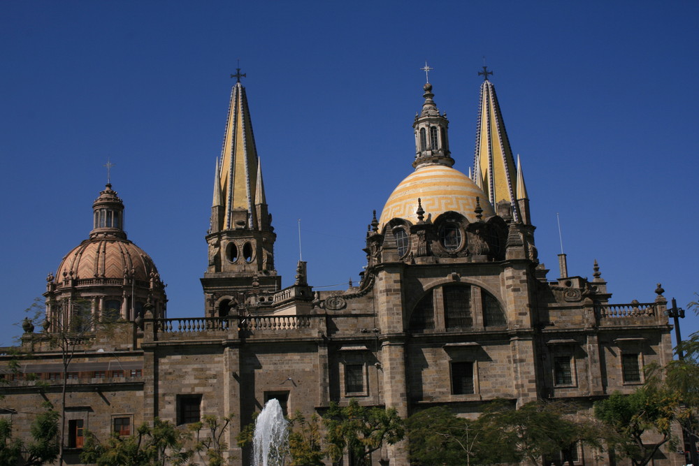 LA CATEDRAL DE GUADALAJARA JALISCO MEXICO Imagen & Foto arquitectura, motivos Fotos de LA CATEDRAL DE GUADALAJARA JALISCO MEXICO Imagen & Foto arquitectura, motivos Fotos de