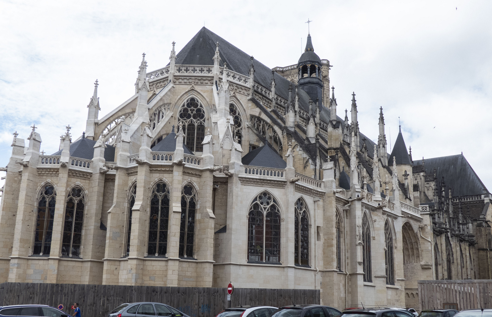 La cathédrale de Nevers