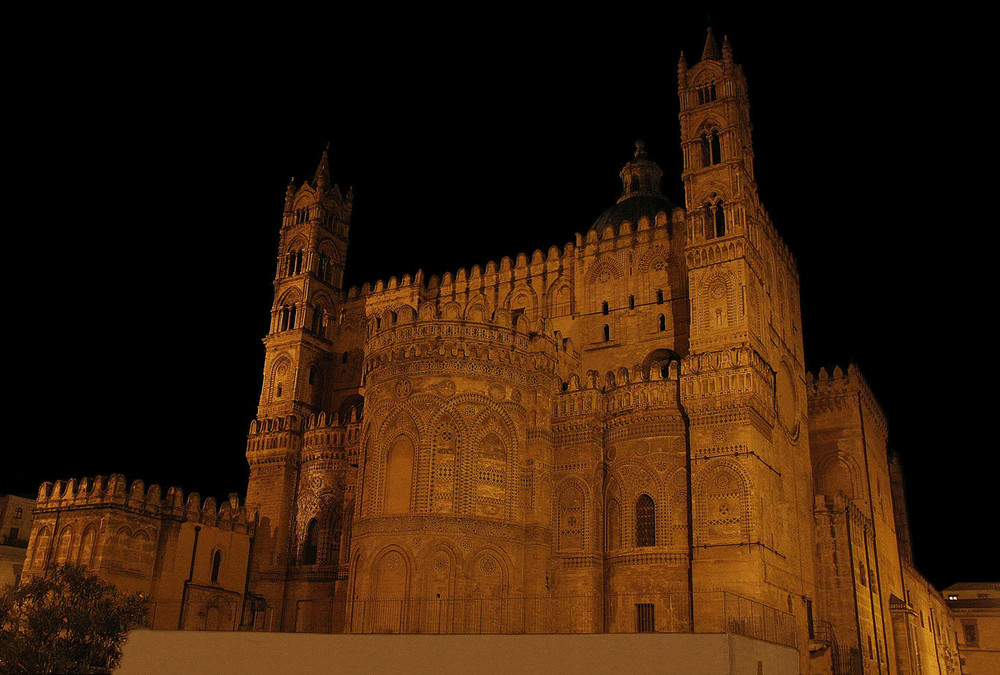 La cattedrale di Palermo - Lato est (abside esterna)
