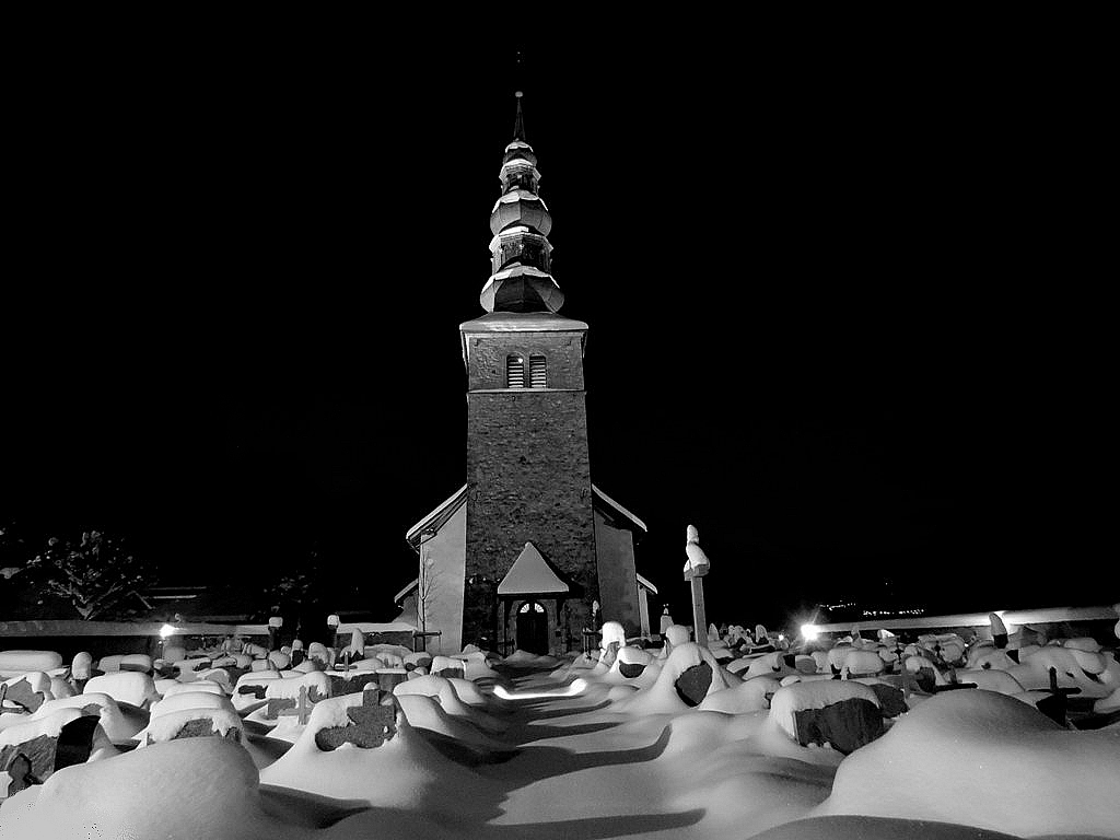 La chapelle d'Abondance et son cimetière