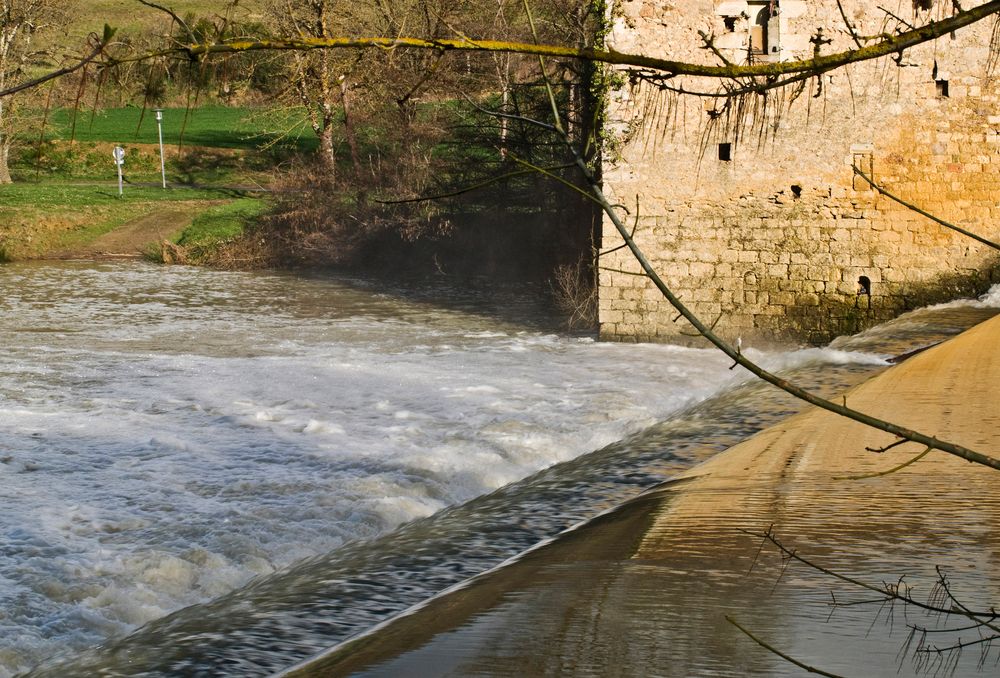 La chaussée au Moulin de Gauge