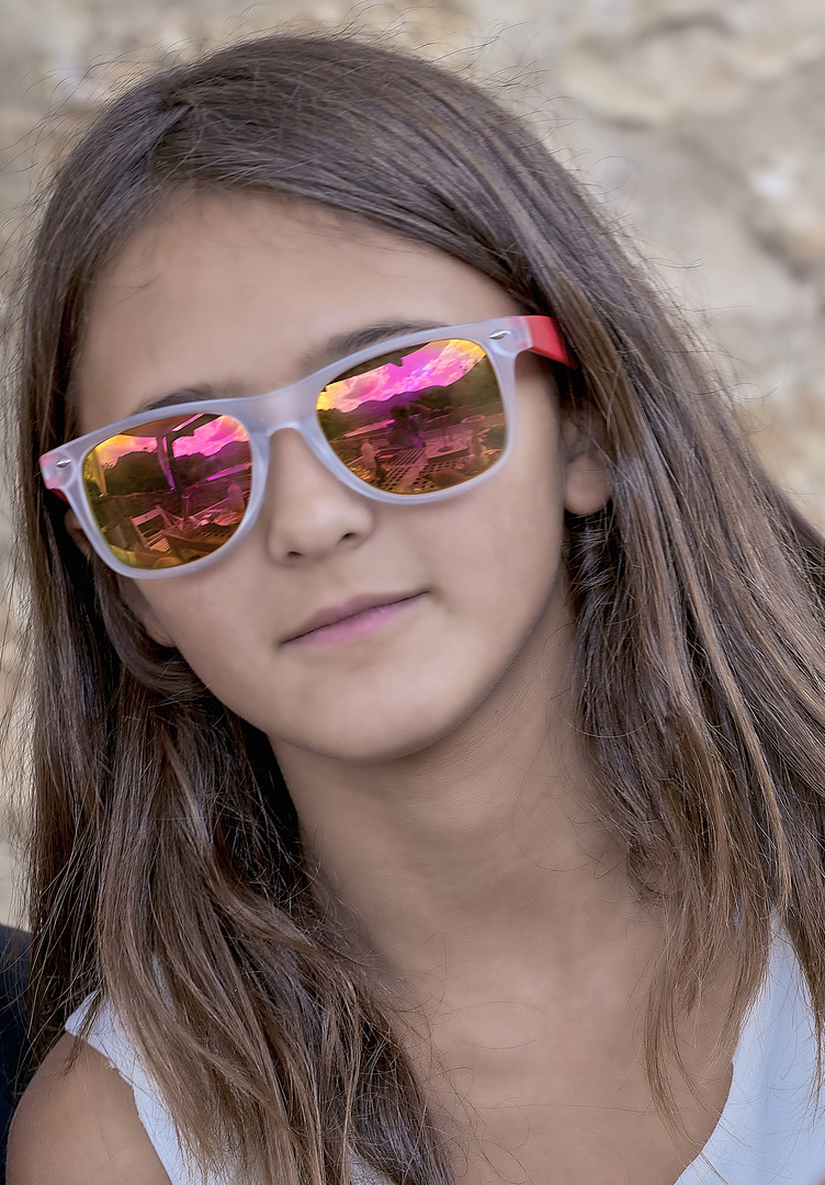 La Chica de las Gafas