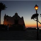 La chiesa al tramonto