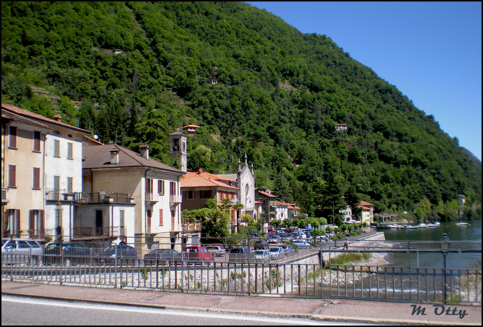 La chiesa di Argegno