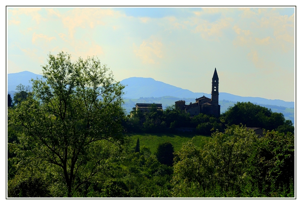 La chiesa di Roncaglio ,Canossa ( RE)