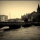 La chiesa di S:Fermo..il ponte delle navi e l'Adige in piena...