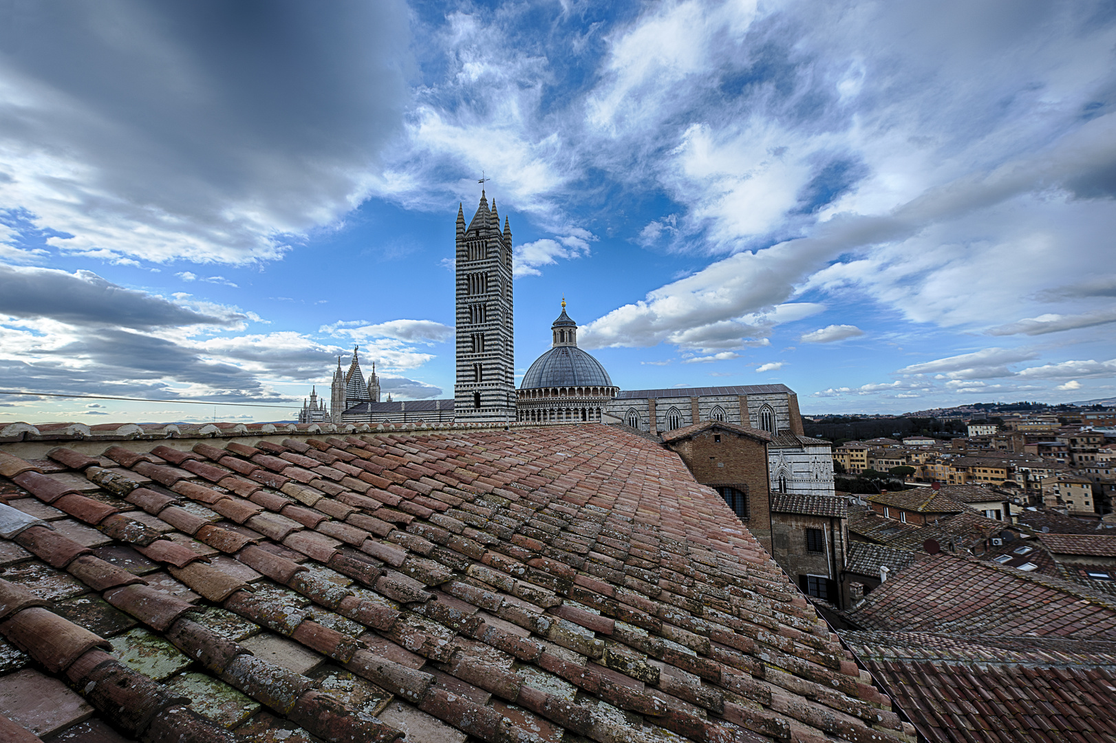 La chiesa tra le nuvole