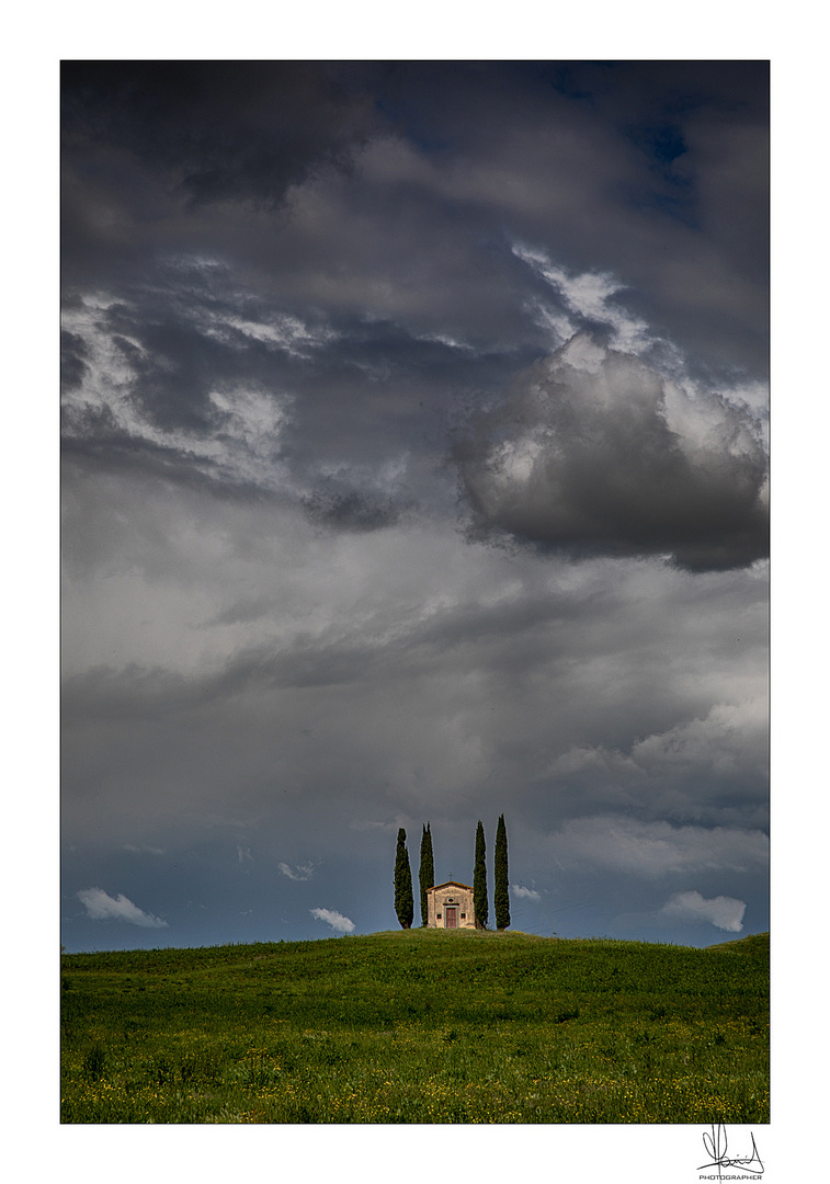 La chiesetta sulla collina