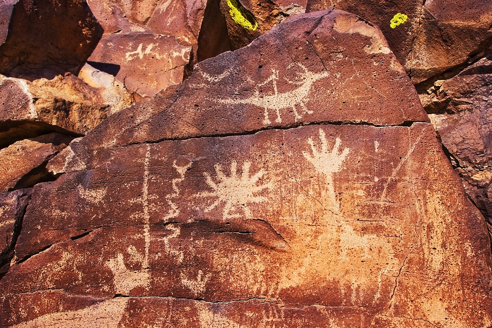 La Cieneguilla Petroglyphe Site