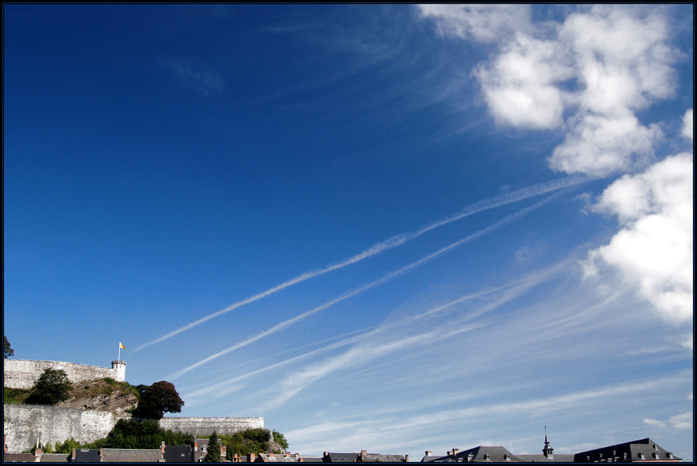 La citadelle et les nuages