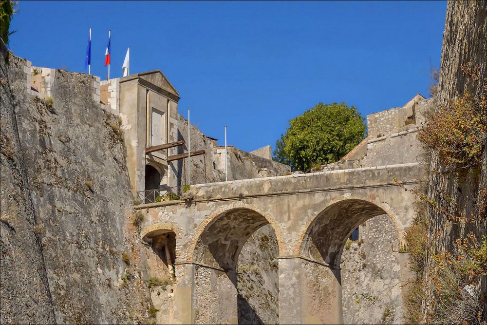 La Citadelle Saint-Elme