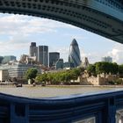 La city vue du Tower Bridge