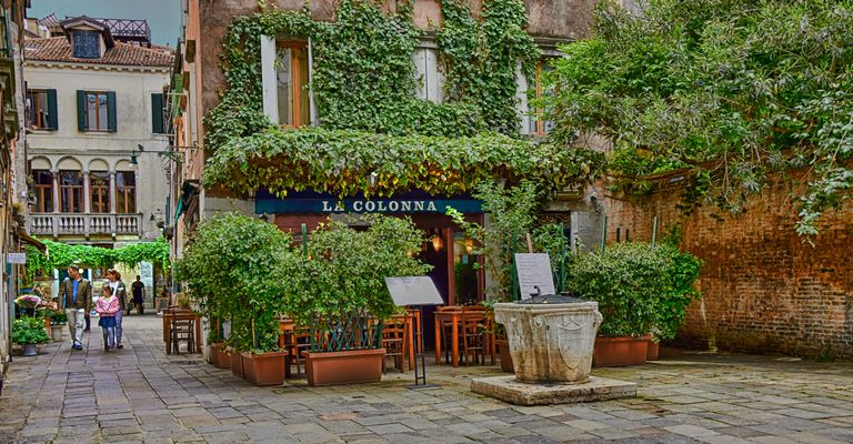 La Colonna - typisches Restaurant in Venedig