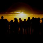 La contemplation au Pic du Midi de Bigorre devant le coucher du soleil.