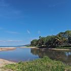 La côte à Poindimié, Est de la Nouvelle-Calédonie 