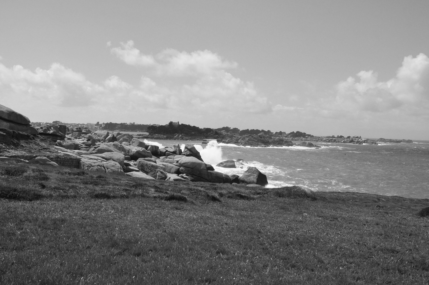 la côte de granit rose (bretagne ) !en men in black !