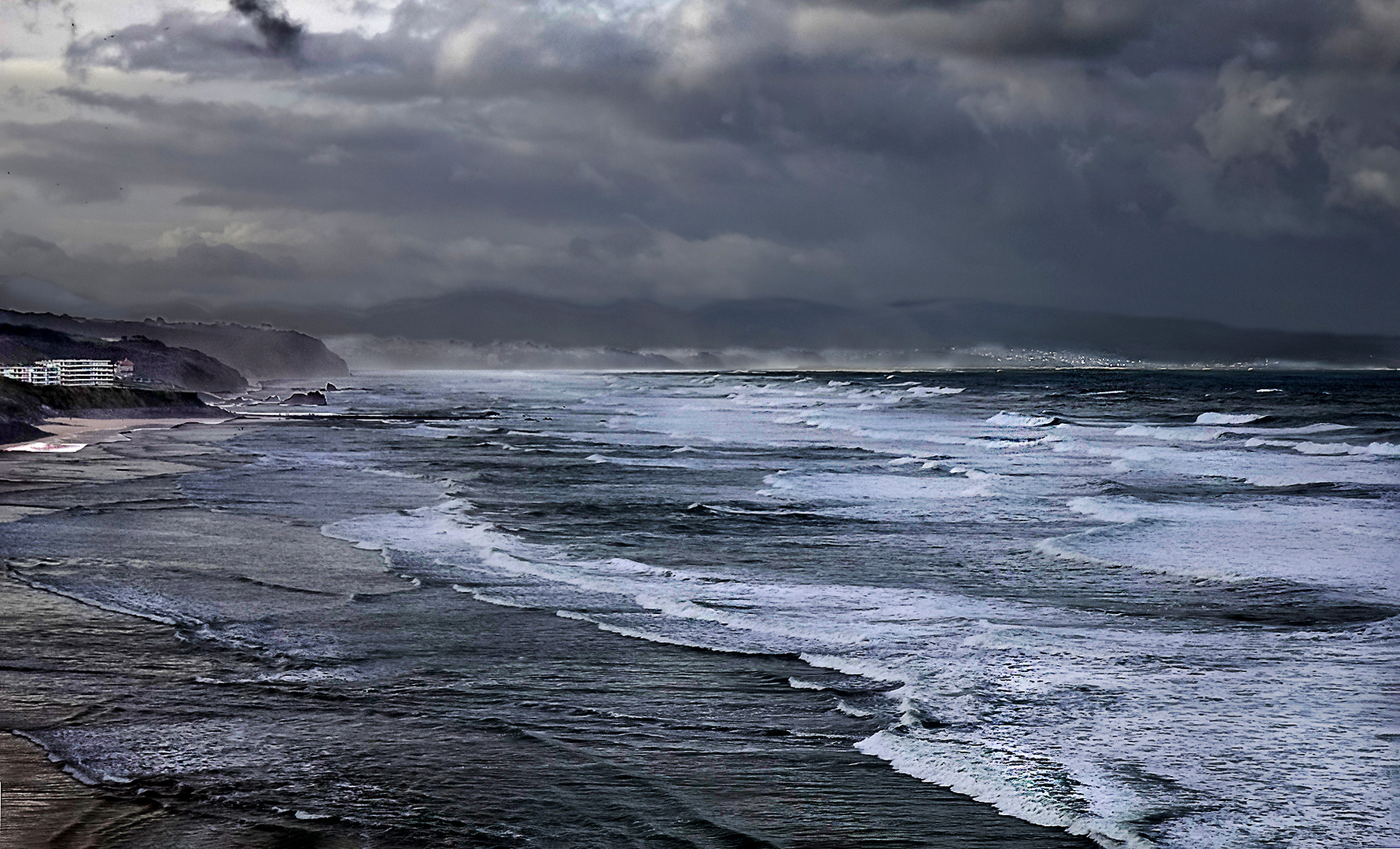 La côte des basques, 2