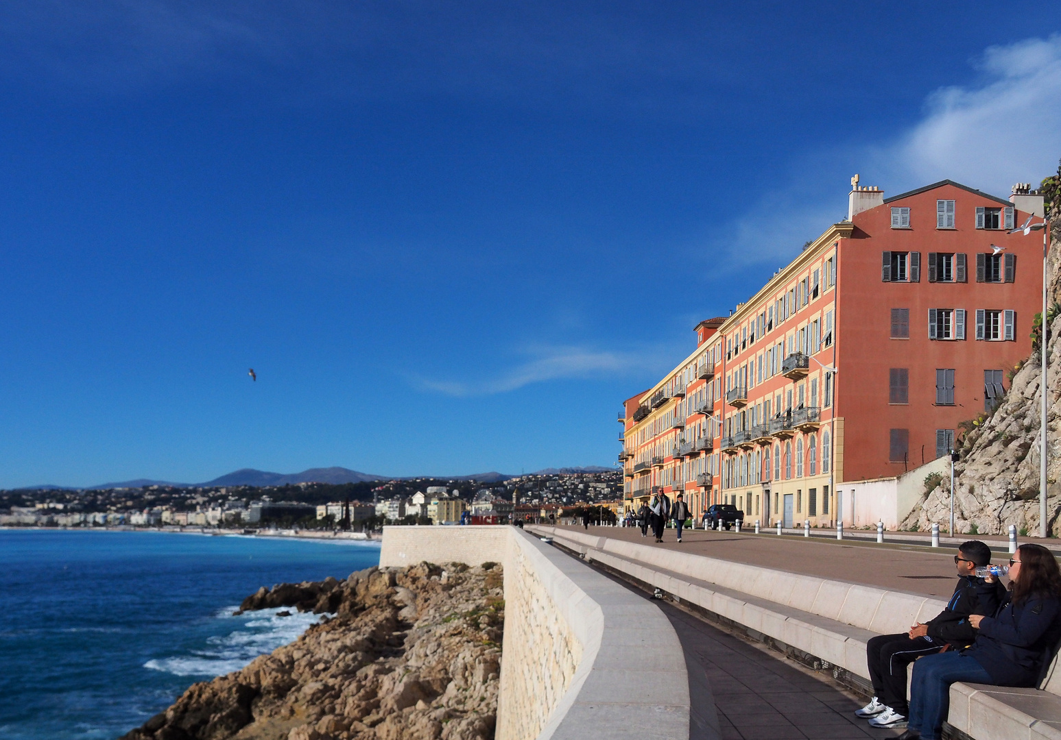 La côte devant la pointe de Rauba Capeu