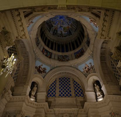 La Cúpula del MNAC ( Barcelona Catalunya )