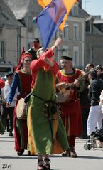 La danse des drapeaux