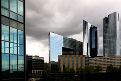 la defence im abendlicht