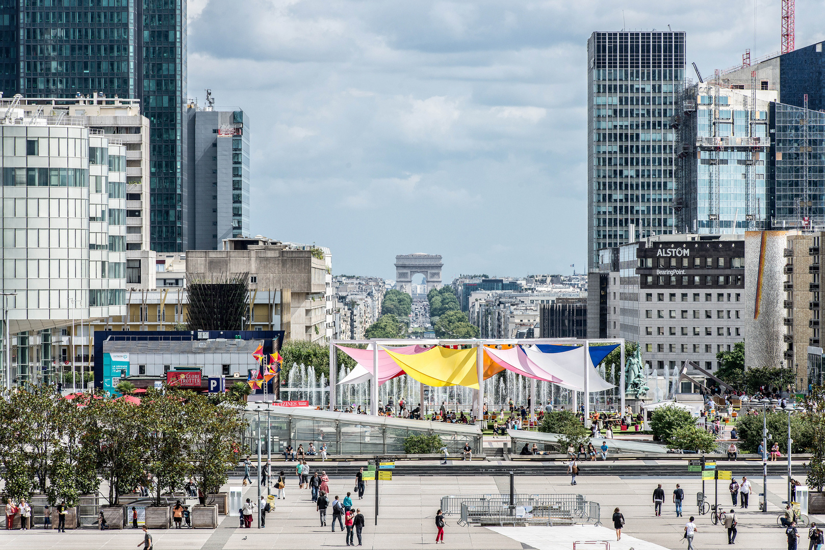 La Défense 2