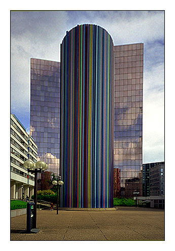 la Défense  4