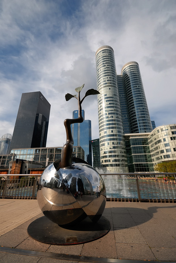 La Defense - la fleur