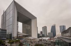 La Défense - Parvis de la Défense - Grande Arche de la Défense - 01