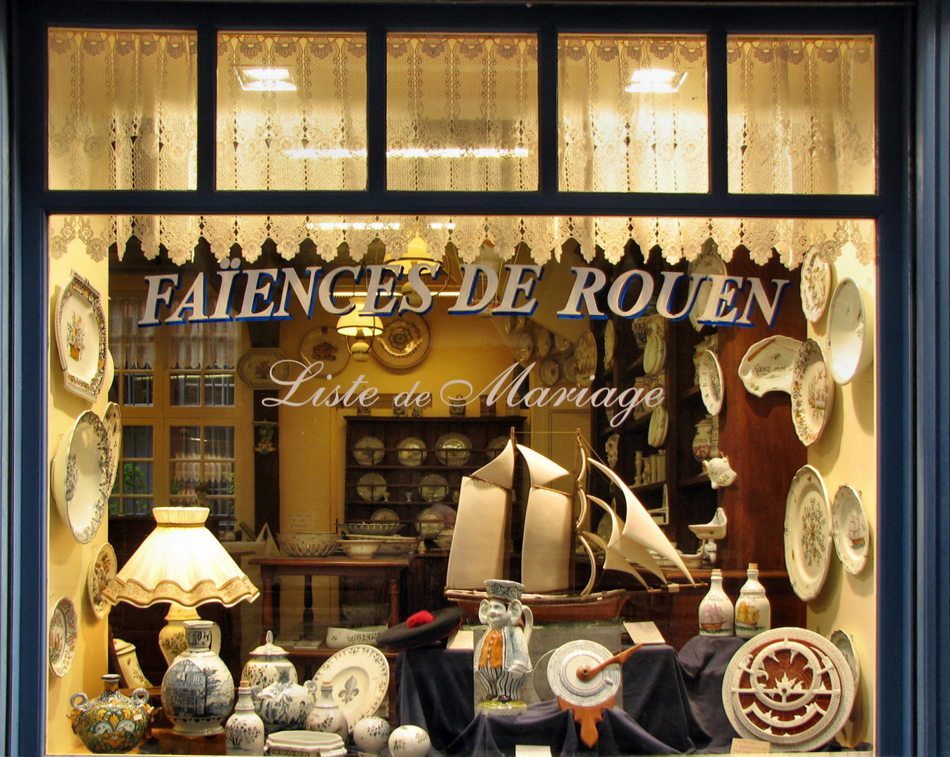 La devanture de la boutique à Rouen