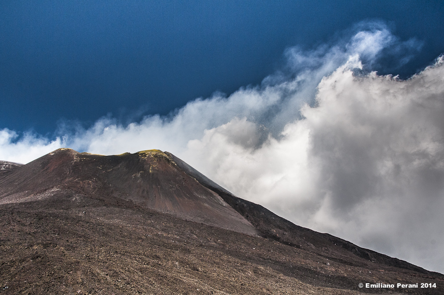 LA ETNA