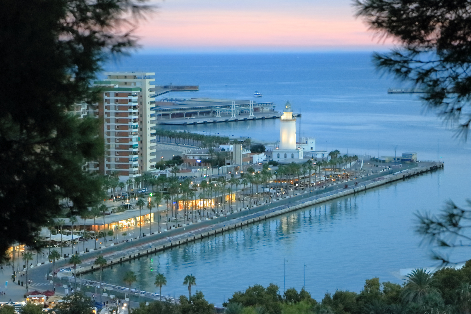 La Farola de Málaga