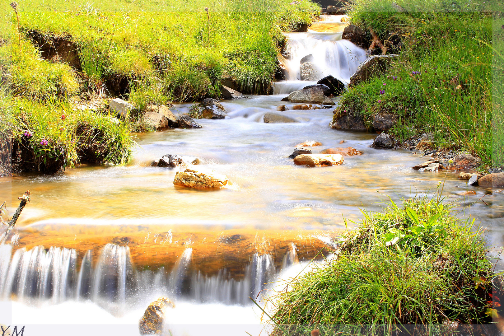 La féerie d'un cours d'eau!!