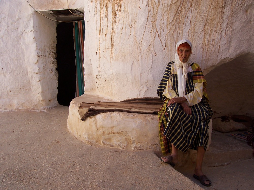 La femme des maisons troglodytes