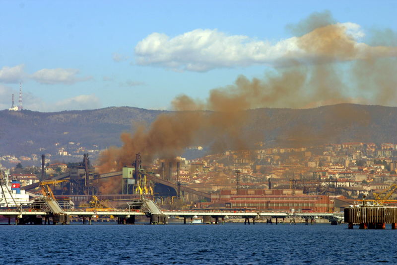 LA FERRIERA A TRIESTE: NON INQUINA !!!!!!!!!!!