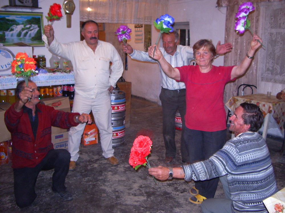 la festa in campania,proger ,albania