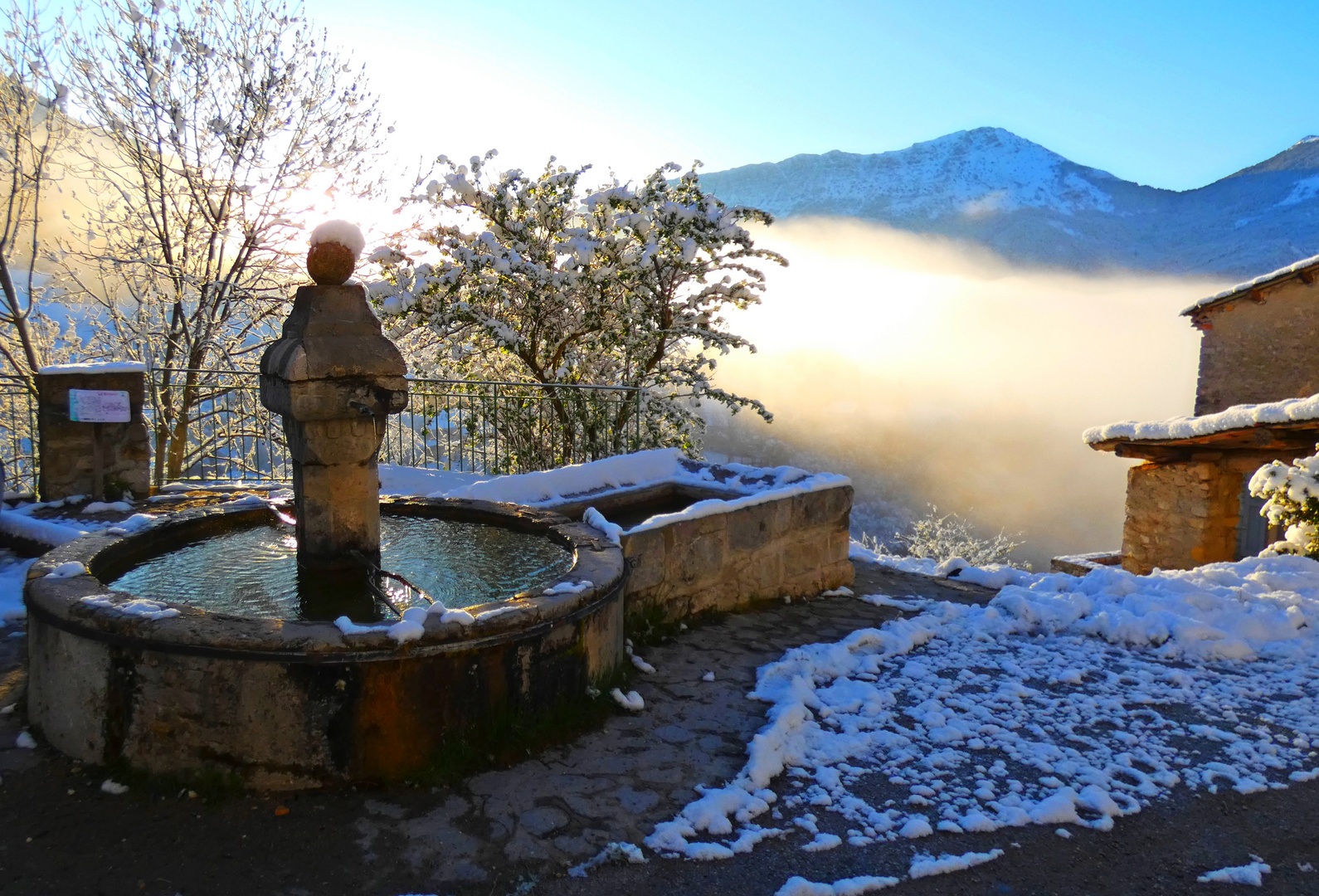  * la  fontaine *