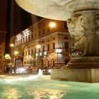 LA FONTANA SCOSSACAVLLI a S. ANDREA DELLA VALLE