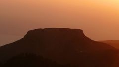 La Fortalezza - gestern abend vom Garajonay aus im Abendlicht (gegenlicht)