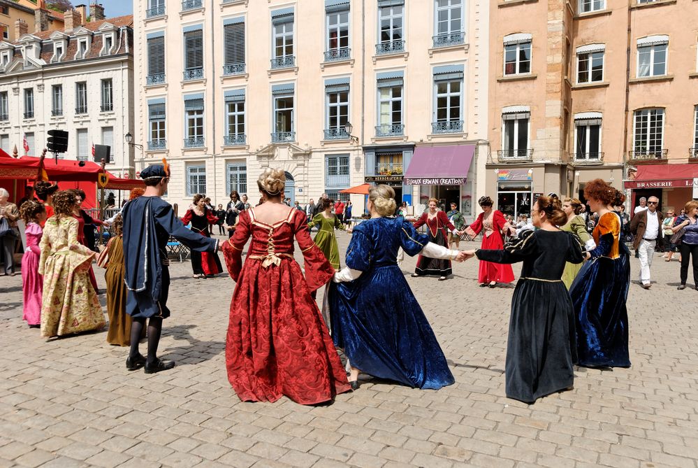 La Fête de la renaissance ... et des métiers d'art ....