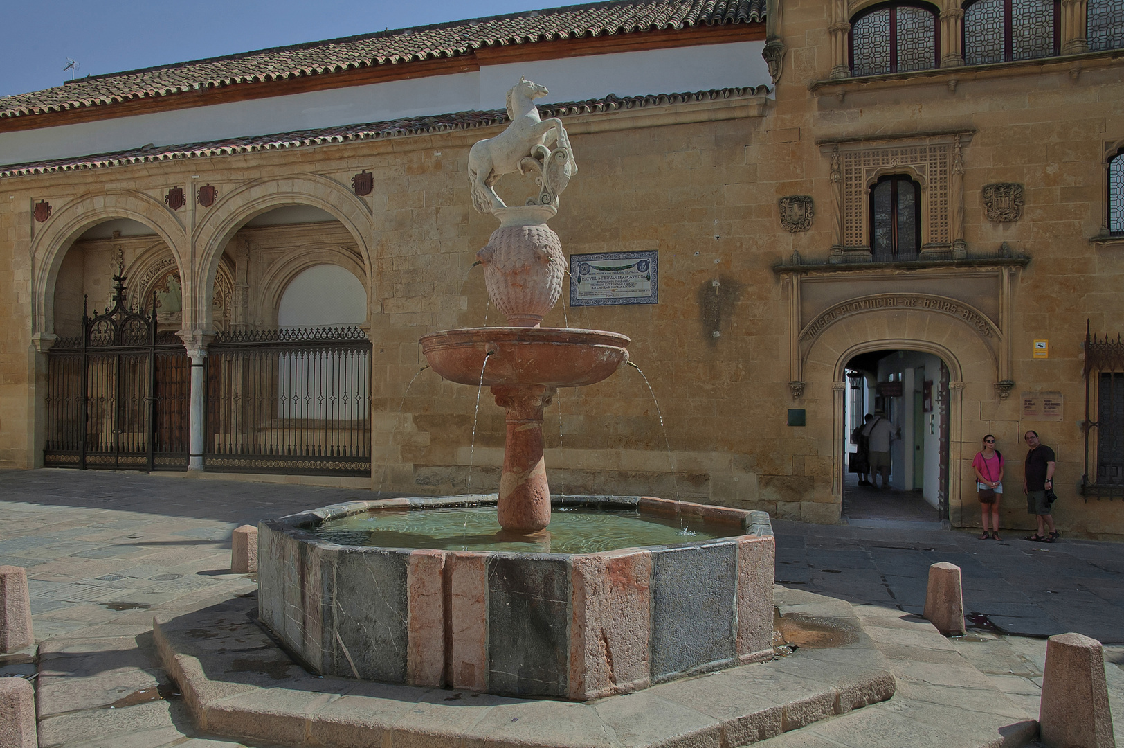 LA FUENTE DEL POTRO