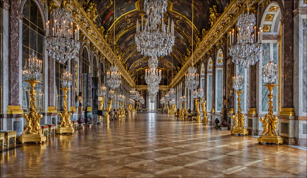 La galerie des glaces .