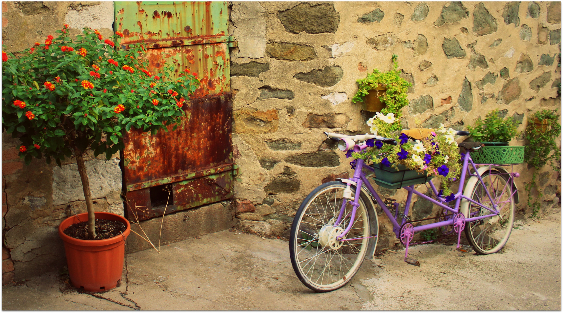 La Garde, Toulon, France 2012