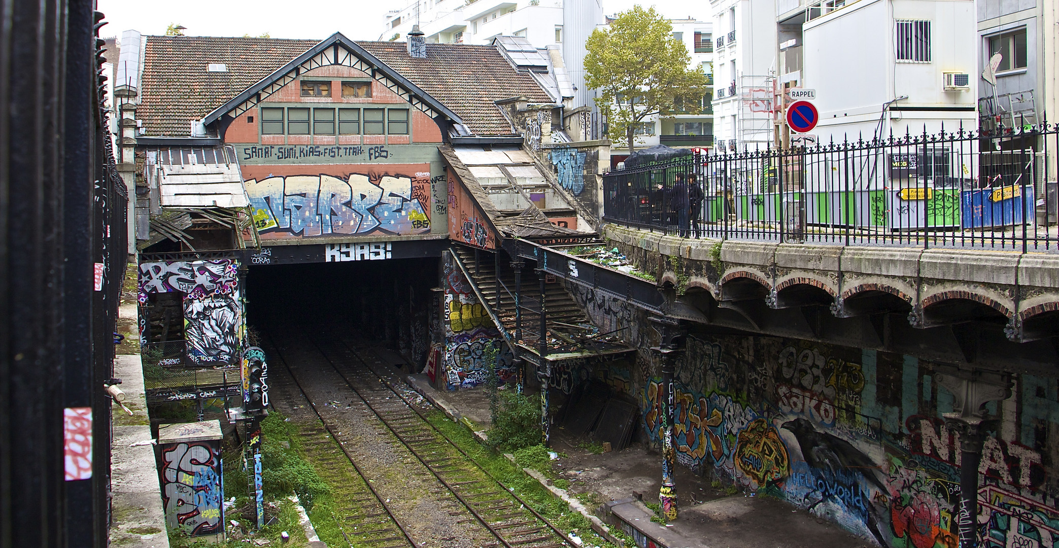 La gare de St.Ouen sur la petite ceinture.