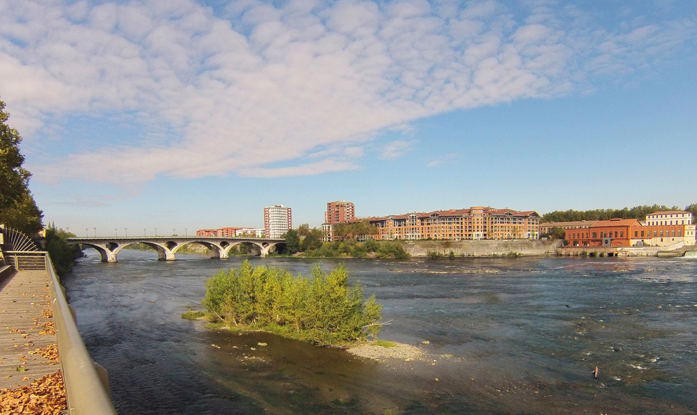 La Garonne à Toulouse en aval de la Chaussée du Bazacle