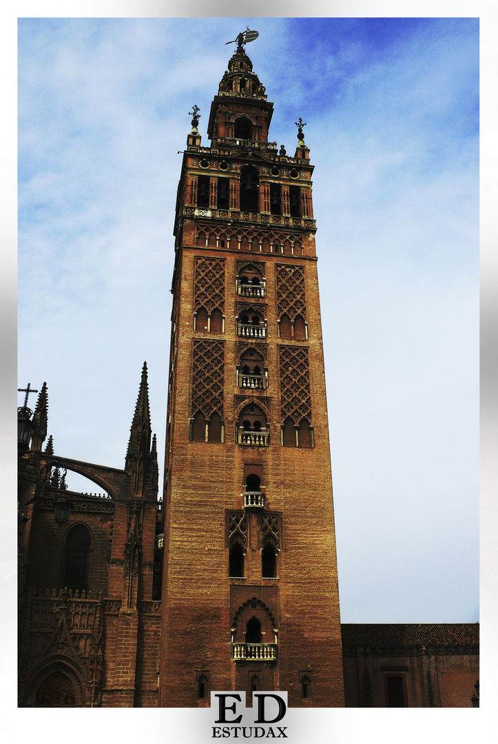 LA GIRALDA