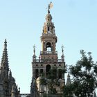 * * * LA GIRALDA * * * Campanario de la Catedral de Santa María.