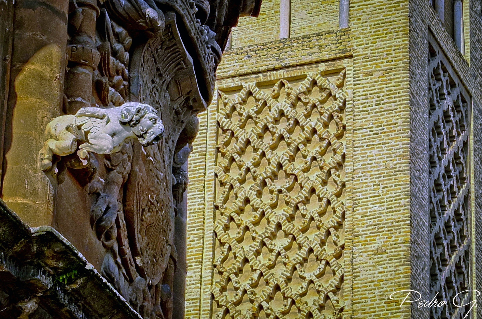 La Giralda; Cristiana y Mora