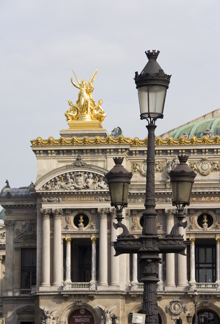 La Gloire am Place de l’Opera